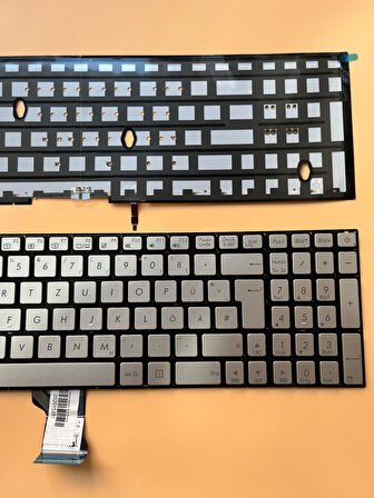 Asus Q503UA Q534UX Q551LN Q552 Q552U Q552UB Q553UB Led Türkçe Laptop Klavye
