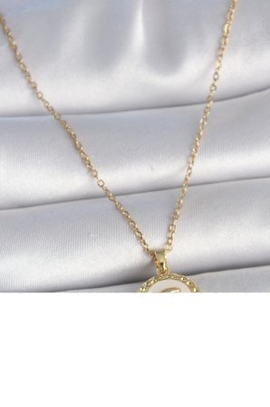 316L Çelik Gold Renk Zincir Beyaz Mineli Hilal İşlemeli Madalyon Model Kadın Kolye