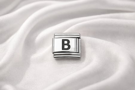 Bez B Harfi Charm – Çelik Harfli Bileklik Aksesuarı , Kişiye Özel Modüler Takı Najmaddin