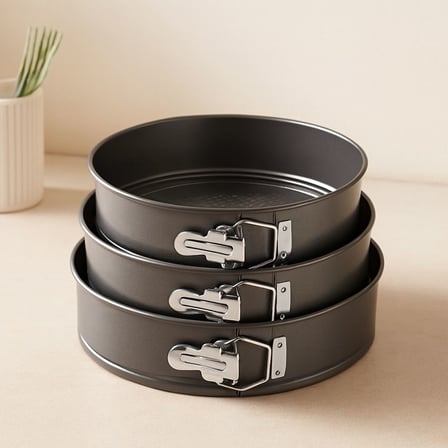 Tedar 3'lü Yuvarlak Metal Kelepçeli Kek Kalıp Seti 24-26-28 cm Najmaddin