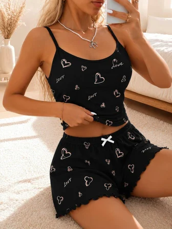 Beru Kadın Love Yazılı Ve Kalp Desenli Dantel Askılı Şortlu Pijama Takımı 5262 Najmaddin