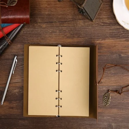Yaprak Desenli Çizgisiz Deri Defter Najmaddin
