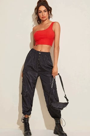 Beru Kadın Kırmızı Fit Görünümlü Tek Omuz Crop Top Büstiyer Najmaddin