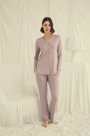 Beru Uzun Kollu Düğmeli V Yaka Pijama Takımı Najmaddin