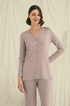 Beru Uzun Kollu Düğmeli V Yaka Pijama Takımı Najmaddin