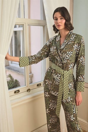 Beru Çiçek Yaprak Ve Etnik Desenli Pijama Takımı Najmaddin