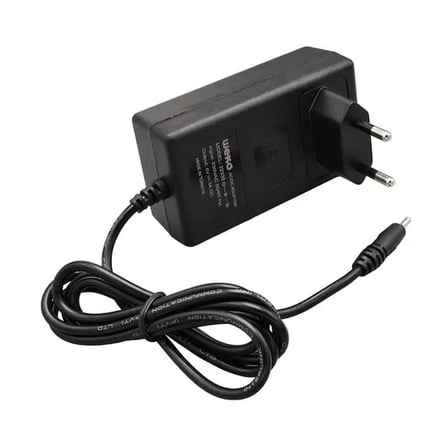 Sh Weko 5 Volt - 3 Amper 2.5*0.7 Uçlu Priz Tipi Adaptör Najmaddin