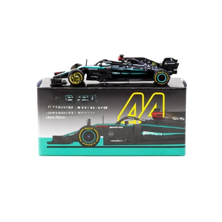 Ticaret 1/64 MODEL ARAÇ AMG F1 W12 E Performance 2024  Najmaddin