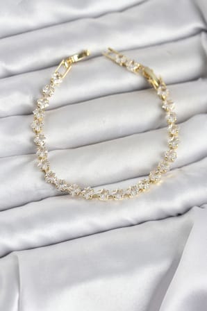 Bez Kare Zirkon Taşlı Gold Renk Pirinç Su Yolu Kadın Bileklik Najmaddin