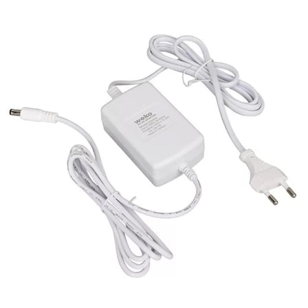 Sh Weko Tottolet 1200 12 Volt - 3.2 Amper 5.5 2.5 Uçlu Yerli Üretim Plastik Kasa Beyaz Masaüstü Adaptör Najmaddin