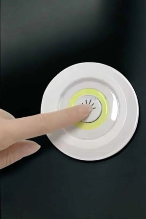 Karg Spot Lamba Led Işık 3'lü Uzaktan Kumandalı Pilli Yapışkanlı Kablosuz Yeni Nesil Najmaddin
