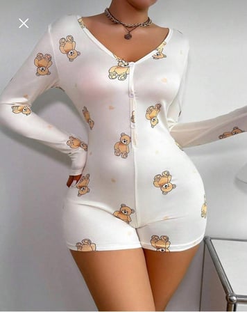 Beru Pamuklu Beyaz Ayıcık Desenli Düğmeli Uzun Kol Tulum Pijama Najmaddin