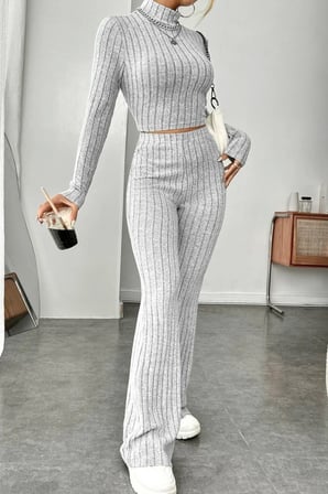 Beru Kadın Gri Çizgili Boğazlı Crop Top Yüksek Bel Pantolon Takım Şık 2’li Set Najmaddin