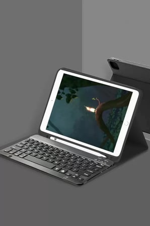 Sh Newface Apple İpad Pro 12.9 (2024) Kılıf Kc01 Smart Klavyeli Tablet Kılıfı - Siyah Najmaddin