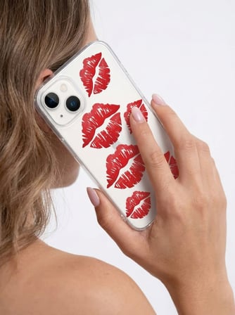 Hepsi İphone 14 Kırmızı Dudak / Öpücük Desenli Şeffaf Telefon Kılıfı Najmaddin