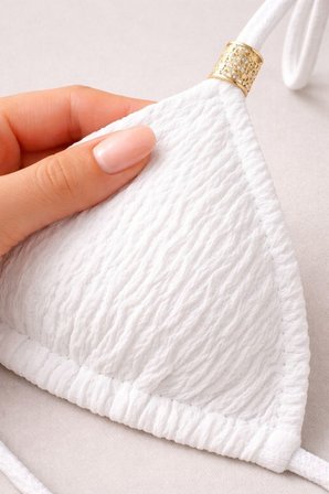 Beru Kadın Beyaz Pedli Üçgen Bikini Üstü Halter Bağlamalı Aksesuarlı Najmaddin