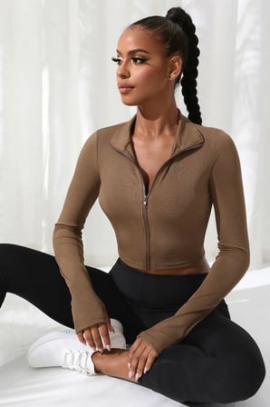 Beru Kadın Kahverengi Dik Yaka Fermuarlı Uzun Kollu Parmak Geçmeli Crop Top Spor Bluz Najmaddin
