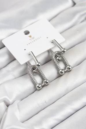 Hepsi Gümüş Renk VIP Seri Tifani Zirkon Taşlı Kadın Küpe 5886 Najmaddin