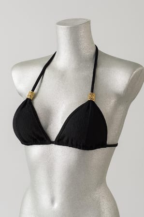 Beru Kadın Siyah Pedli Üçgen Bikini Üstü Halter Bağlamalı Aksesuarlı Najmaddin