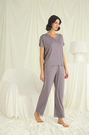 Beru Kısa Kollu V Yakalı Dantelli Pijama Takımı Najmaddin