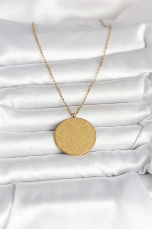 Bez 316L Çelik Gold Renk Ayetel Kürsi ve Allah Yazılı Kolye Najmaddin