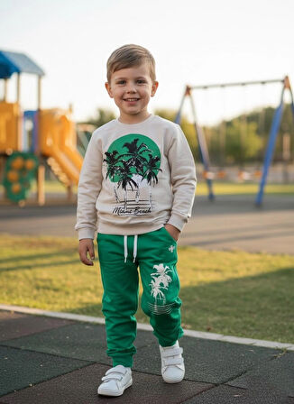 Erkek çocuk mevsimlik baskılı alt üt takım