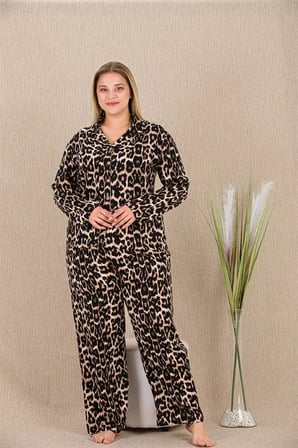 Nevamel® Büyük Beden Leopar Desenli Düğmeli Uzun Kol Viskon Pijama Takımı
