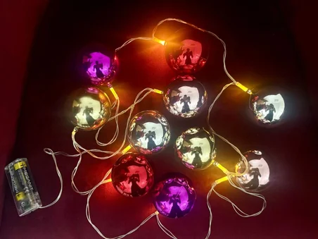 Ayd 2 Metre 10 Led Pilli 2 Kademeli Parlak Top Led Yılbaşı Ağacı Süsü Mz-3