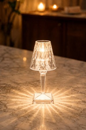 Prizma Kristal LED Masa Lambası 3 Renk Işıklı Dekoratif Aydınlatma