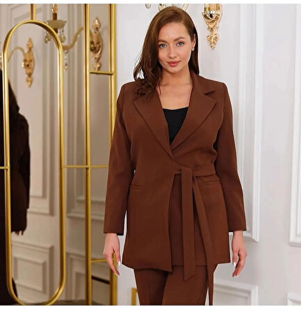 Kuşaklı ceket pantolon takım elbise 