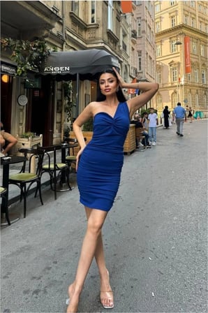 Bezos Straplez Elbise Abiye Büzgülü Balık Kesim · Renk: Saks · Beden: S OB