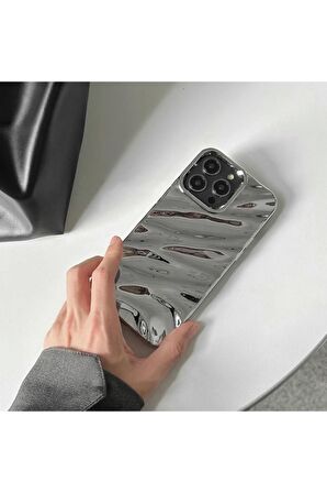 Iphone 15 Pro Uyumlu 3D Kare Detaylı Silver Kapak Telefon Kılıfı