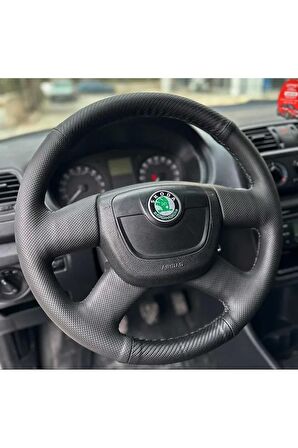 SKODA OCTAVİA A5 ROOMSTER ARACA ÖZEL DİKMELİ DİREKSİYON KILIFI(NOKTALI-CARBON)