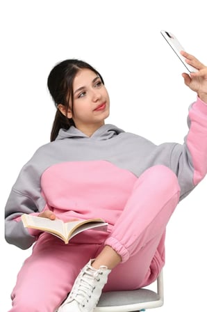 Kız çocuk paçası lastikli, garnili oversize 3 iplik şardonlu içi pamuklu eşofman takımı — Pembe-Gri