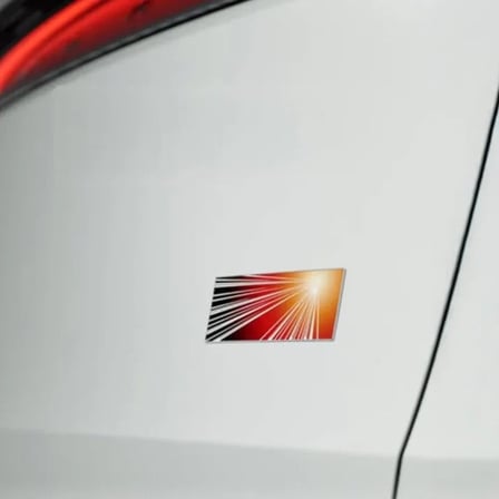 OLED GARAJ TESLA MODEL Y -JUNİPER İÇİN UYUMLU LAUNCH EDITION PERFORMANS BAGAJ AMBLEM LOGO STİCKER