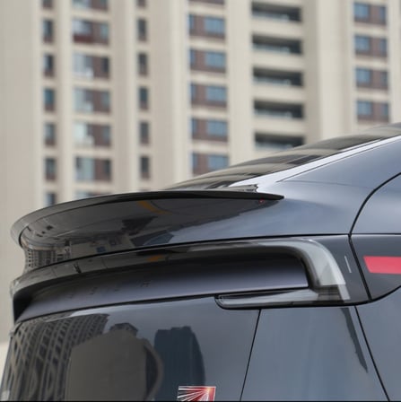 TESLA MODEL Y JUNİPER İÇİN UYUMLU SPOİLER PARLAK SİYAH