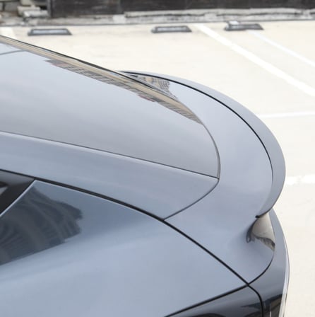 TESLA MODEL Y JUNİPER İÇİN UYUMLU SPOİLER PARLAK SİYAH