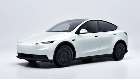 TESLA MODEL Y STANDART İÇİN UYUMLU 4 PARÇA PASPAS VE HAVUZ SETİ