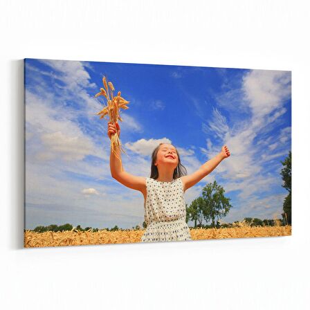 Olla 16992Y Model / Manken Görseli Yatay Kanvas Tablo (Ölçü: 30X20)