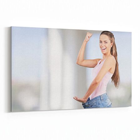 Olla 16881Y Model / Manken Görseli Yatay Kanvas Tablo (Ölçü: 45X30)