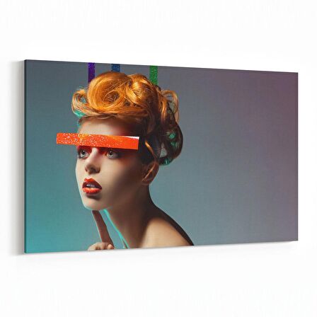 Olla 16811Y Model / Manken Görseli Yatay Kanvas Tablo (Ölçü: 45X30)