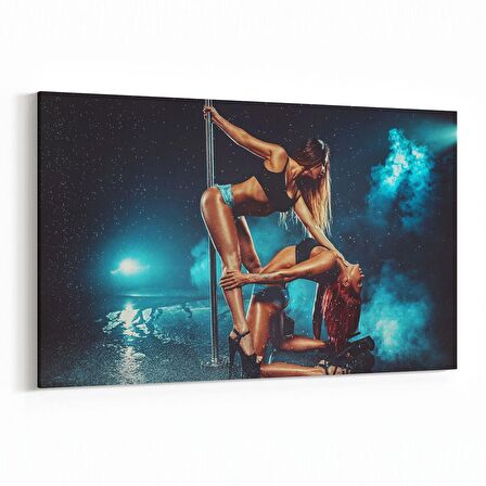 Olla 16798Y Model / Manken Görseli Yatay Kanvas Tablo (Ölçü: 90X60)