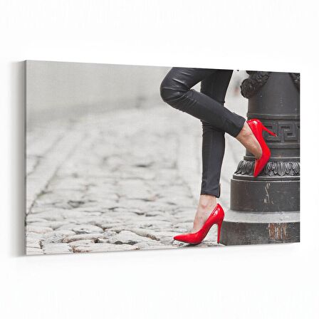 Olla 16837Y Model / Manken Görseli Yatay Kanvas Tablo (Ölçü: 150X100)