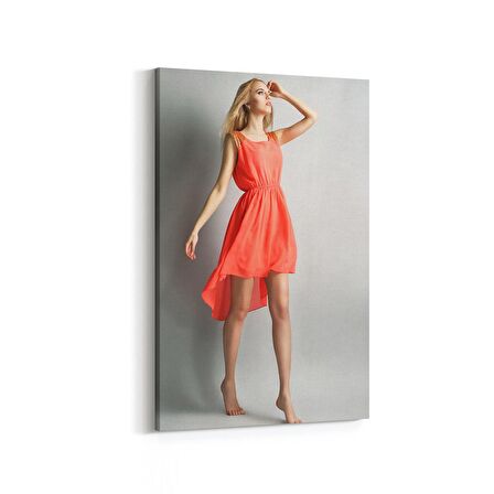 Olla 16871D Model / Manken Görseli Dikey Kanvas Tablo (Ölçü: 60X90)