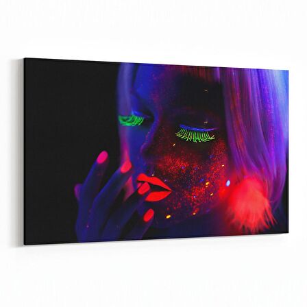 Olla 16861Y Model / Manken Görseli Yatay Kanvas Tablo (Ölçü: 45X30)