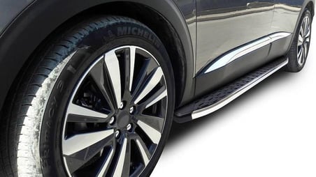 Omsa Line Citroen C5 Aircross Hybrid 2025 Sonrası Blackline Mat Alüminyum Alınlı Yan Basamak