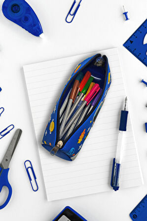 Astronot Tasarımlı PVC Kalem Kutusu – Dayanıklı Silikon Yapı, Çocuklar için Şık ve Pratik Saklama Kutusu, Çevre Dostu ve Uzun Ömürlü