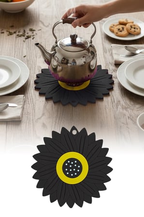 Ayçiçeği Model Kaymaz Silikon Nihale – Tencere, Tava, Çaydanlık ve Servis Altlığı 18,5 x 18,5 cm