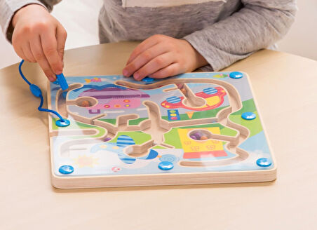 Kız Erkek Çocuk Oyuncak Ahşap Mıknatıslı ve Boncuklu Labirent Bulmaca Kız Erkek Çocuk Oyuncak Eğitic