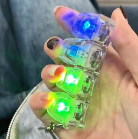 Miniklabtoys Klavye Şeklinde Anahtarlık